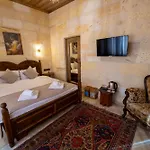 Library Cave House Urgup