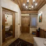 Library Cave House * Urgup