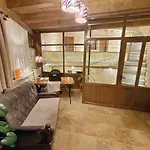 Hotel Library Cave House