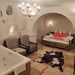 Library Cave House Urgup