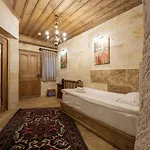 Library Cave House Hotel Urgup