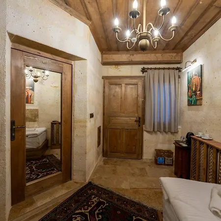 Library Cave House * Urgup