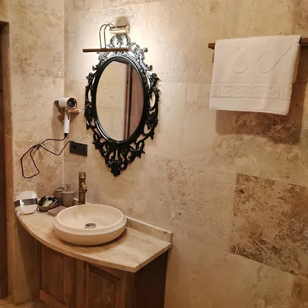 Library Cave House Hotel Urgup