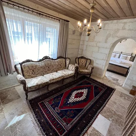 Library Cave House Urgup